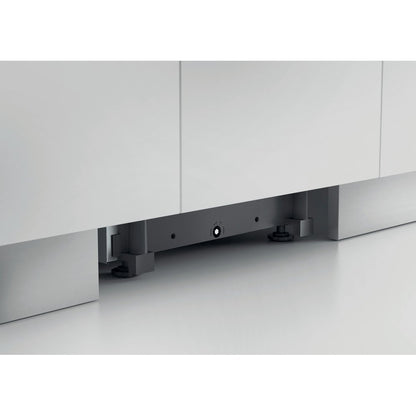 Whirlpool WSIC3M27C 44.8cm Wide Integrated Slimline Dishwasher - Silver